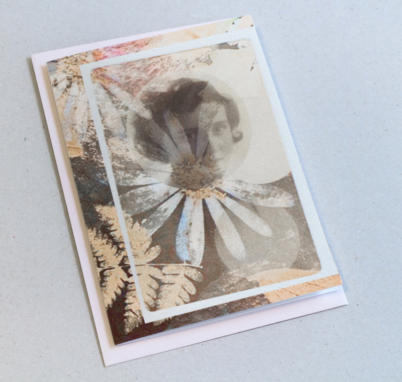 troostkaart ansichtkaart samengesteld beeld foto dame bloemen varens afscheidskaarten rouwkaarten uitvaart1001lichtjes inspiratie