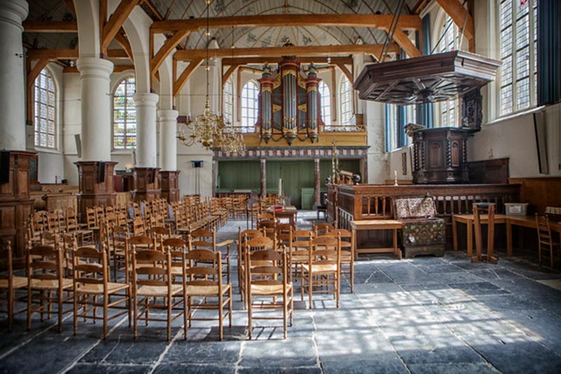 uitvaart1001lichtjes-locatie-afscheid-broekerkerk